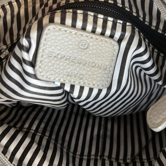 Expressions NYC gray vegan leather fringe bag - Picture 6 of 10